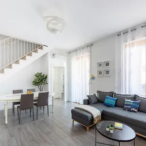 Bocconi's Nest - Close To Duomo With Terrace Appartement